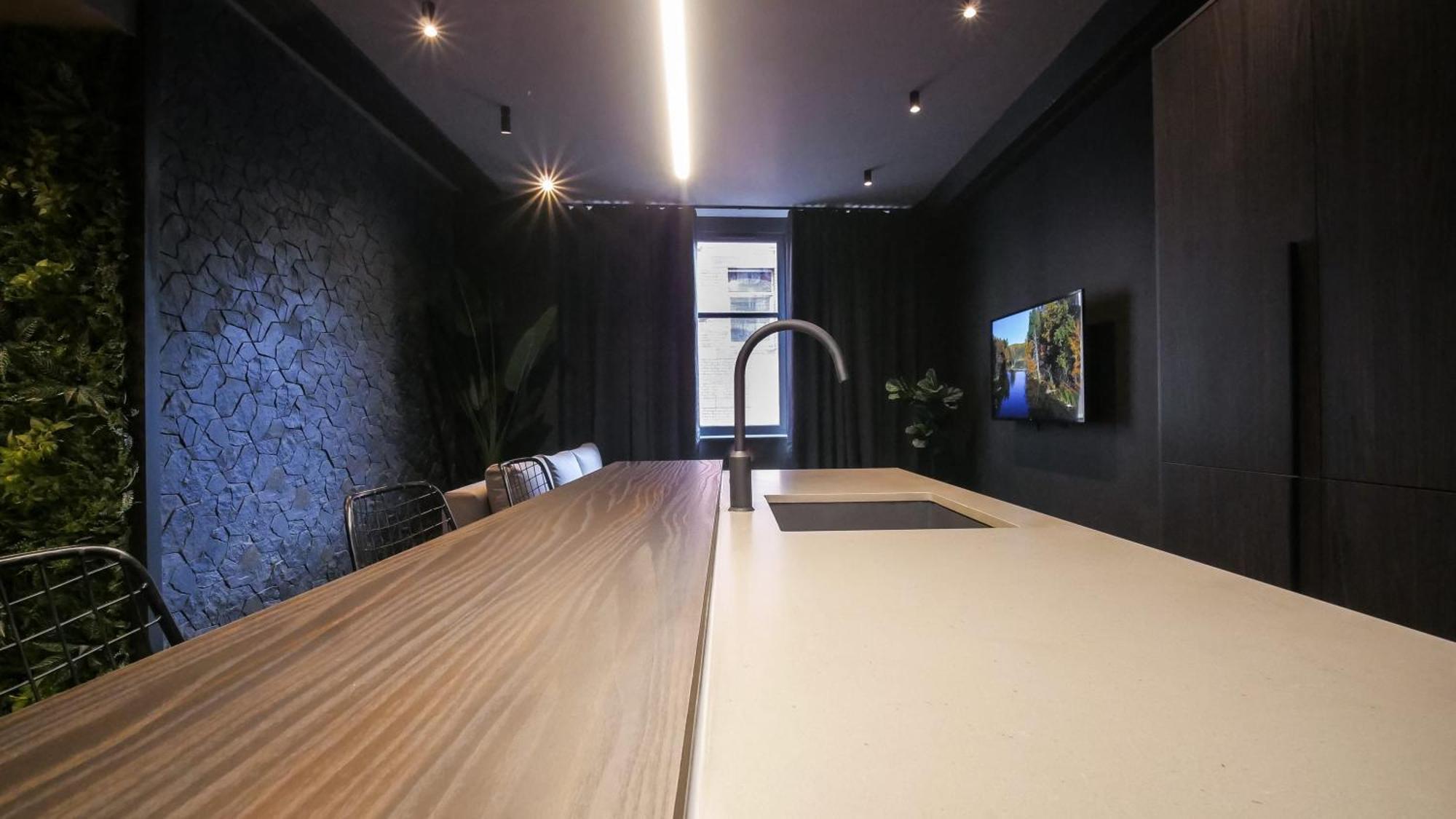 Midnight By The Heim Residences 曼彻斯特 外观 照片
